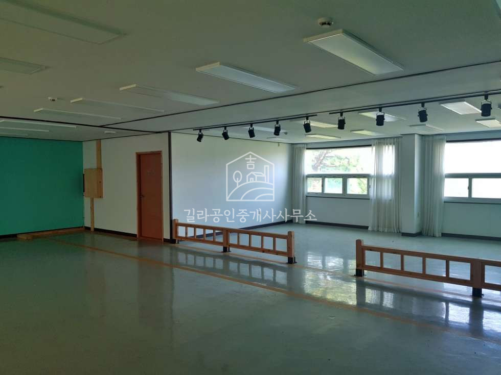 경기 화성만세구 남양읍 활초리 1,2,3,4동 화성시 남양읍 화성시청 인근 마당넓고 위치 좋은 고전력 공장 임대 월세 매물번호 10363 사진 7